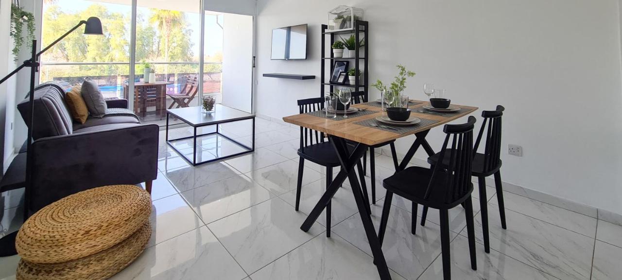 Appartement Phaedrus Living - Seaside Executive Flat Harbour 206 à Paphos Extérieur photo